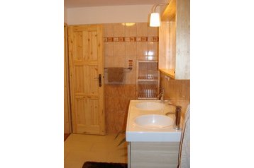 Češka Chata Dolní Věstonice, Eksterier